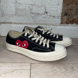 Comme des Garçons PLAY x Chuck 70 Low 'Single Heart - Black'